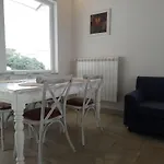 Lucia Apartamento
